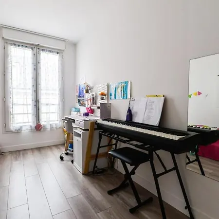 Beautiful Flat Close To Porte De Montreuil Apartment Paris