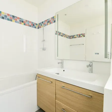 Beautiful Flat Close To Porte De Montreuil Apartment Paris
